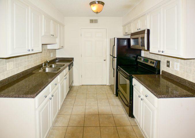 1402 Camp Road, Unit 15G Charleston, SC 29412 - Photo 3 of 14 20200210185640731186000000-o