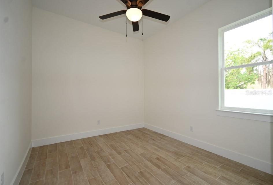 36755 Thomas Jefferson Road Dade City, FL 33525 - Photo 24 of 33 an empty room with a window
