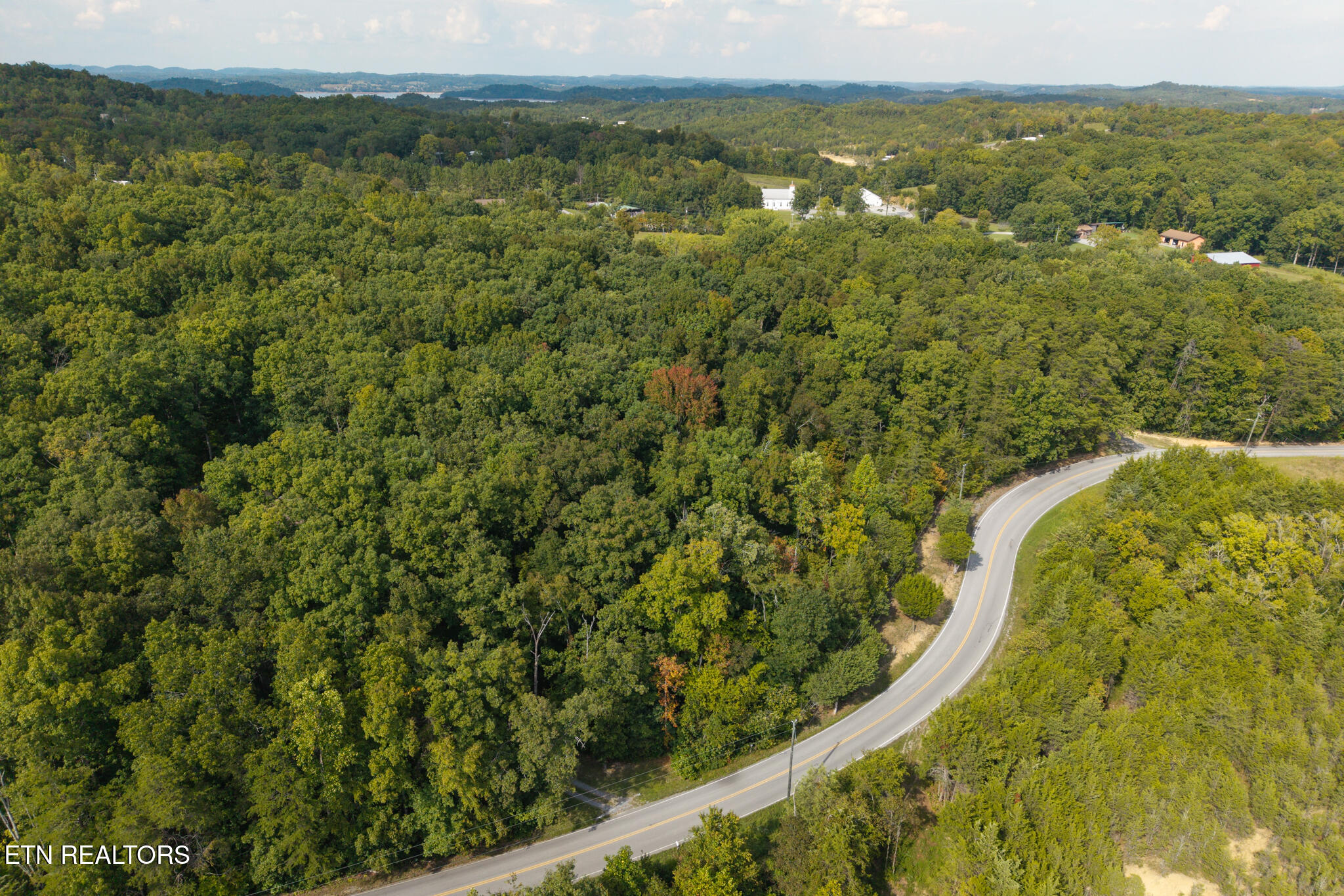2682 Atchley Road Sevierville, TN 37876 - Photo 6 of 17 2862_AR-8