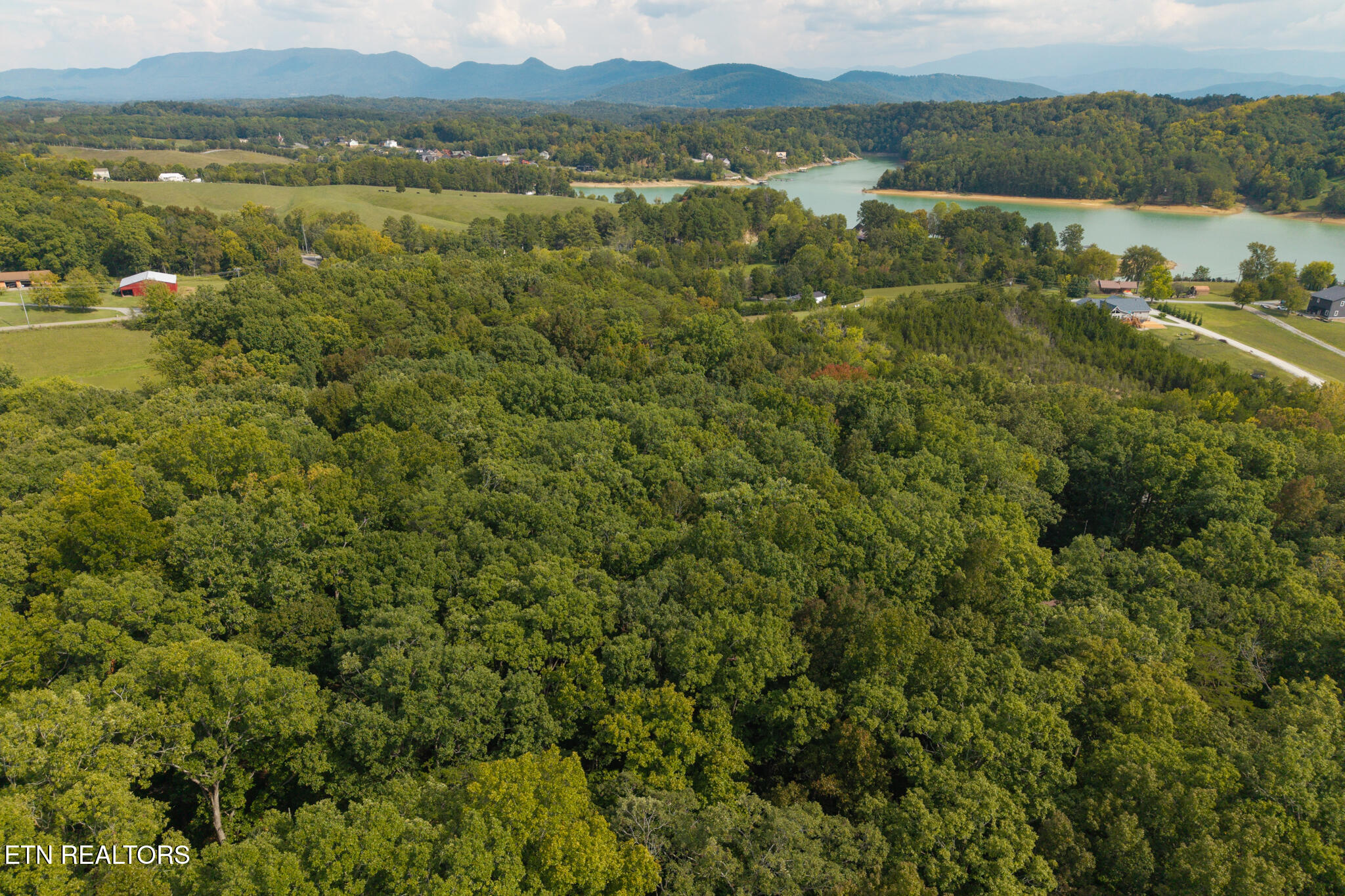 2682 Atchley Road Sevierville, TN 37876 - Photo 7 of 17 2862_AR-7