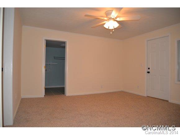 40 Lyle Street Tryon, NC 28782 - Photo 6 of 16 a view of an empty room