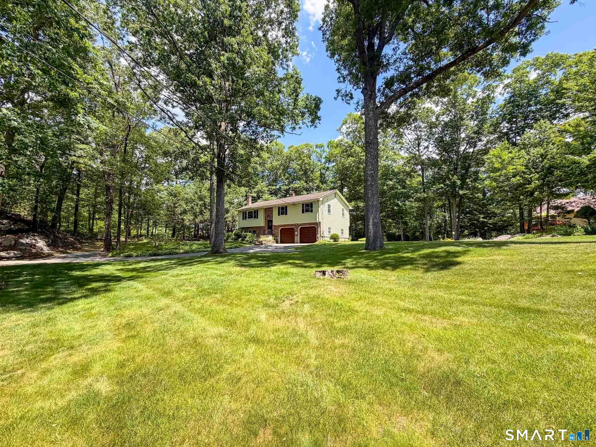 1258 Saybrook Road Middletown, CT 06457 - Photo 2 of 40