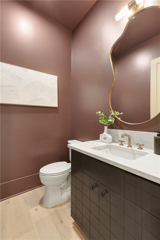 5845 Greenbrier Road Northeast Atlanta, GA 30328 - Photo 8 of 26