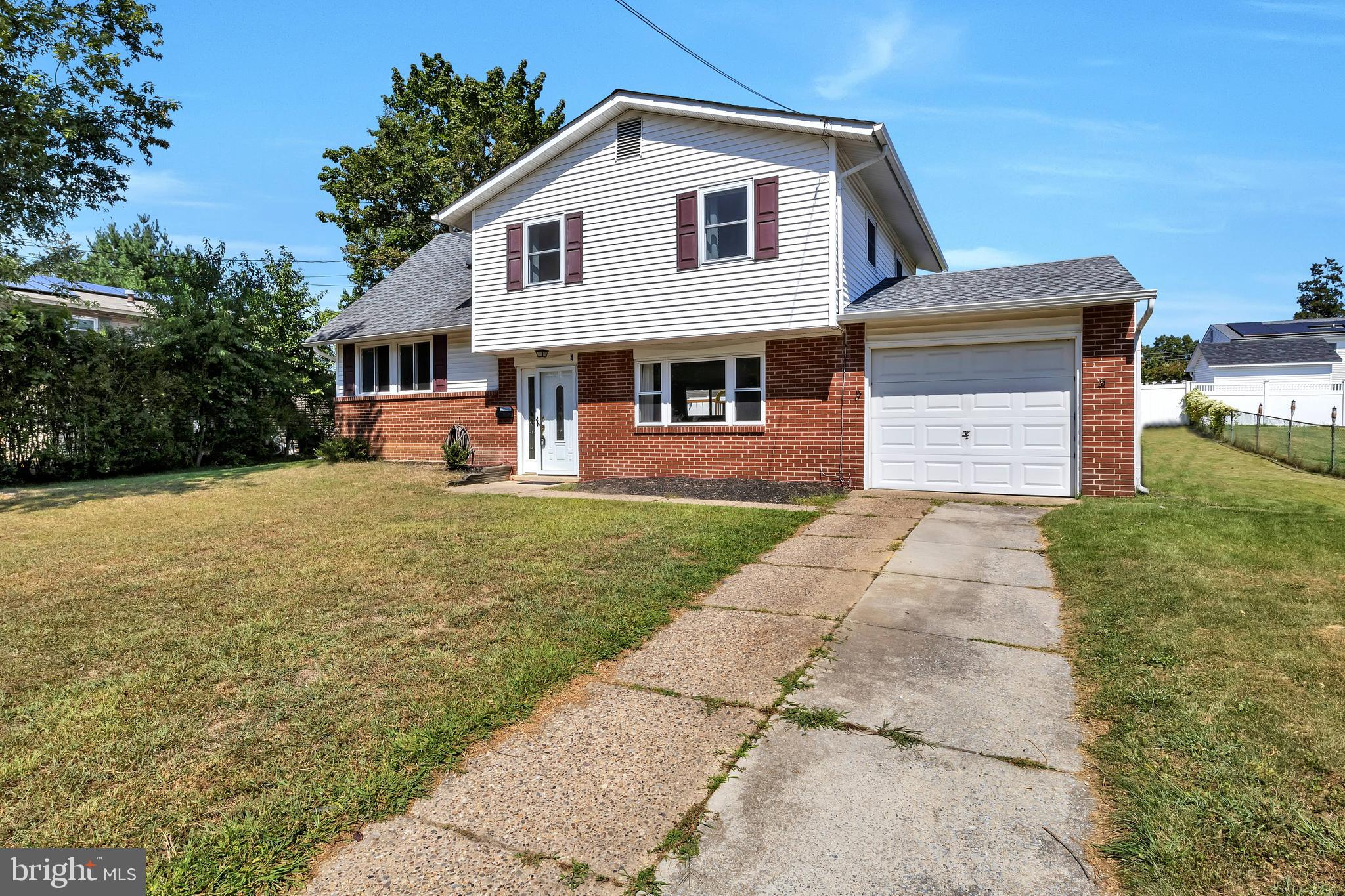 4 Chatham Road Gibbsboro, NJ 08026 - Photo 3 of 23