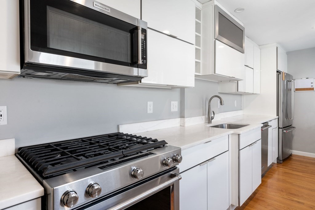 353 Sumner Street, Unit 2 Boston, MA 02128 - Photo 3 of 19 Gallery Image 3