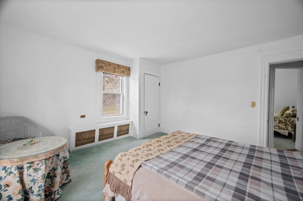 64 Whitehall Road Amesbury, MA 01913 - Photo 29 of 36