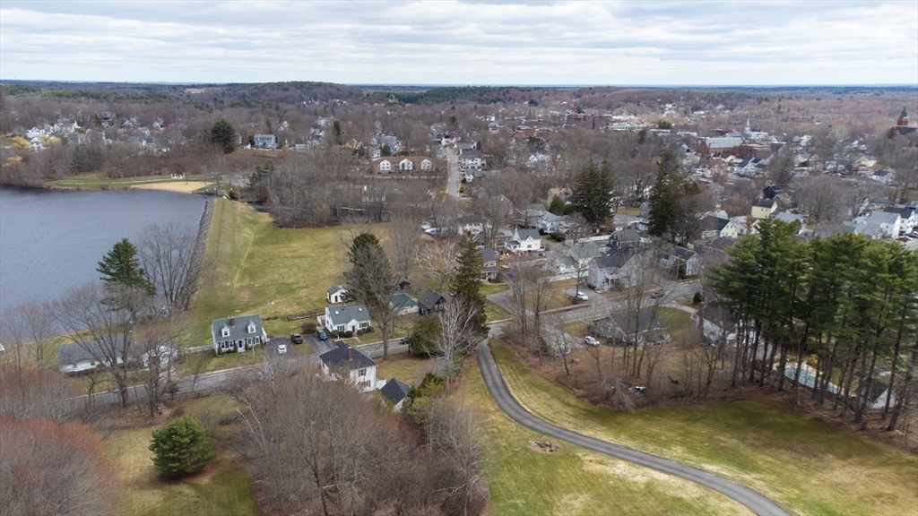 64 Whitehall Road Amesbury, MA 01913 - Photo 9 of 36