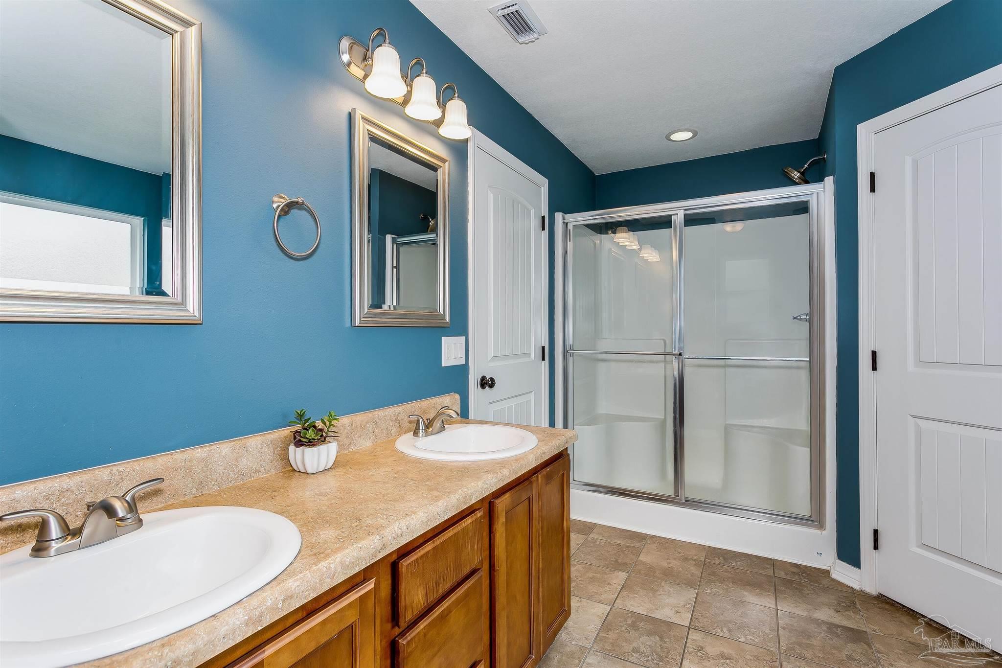 1906 Shannon Road Navarre, FL 32566 - Photo 26 of 43 Gallery Image 26