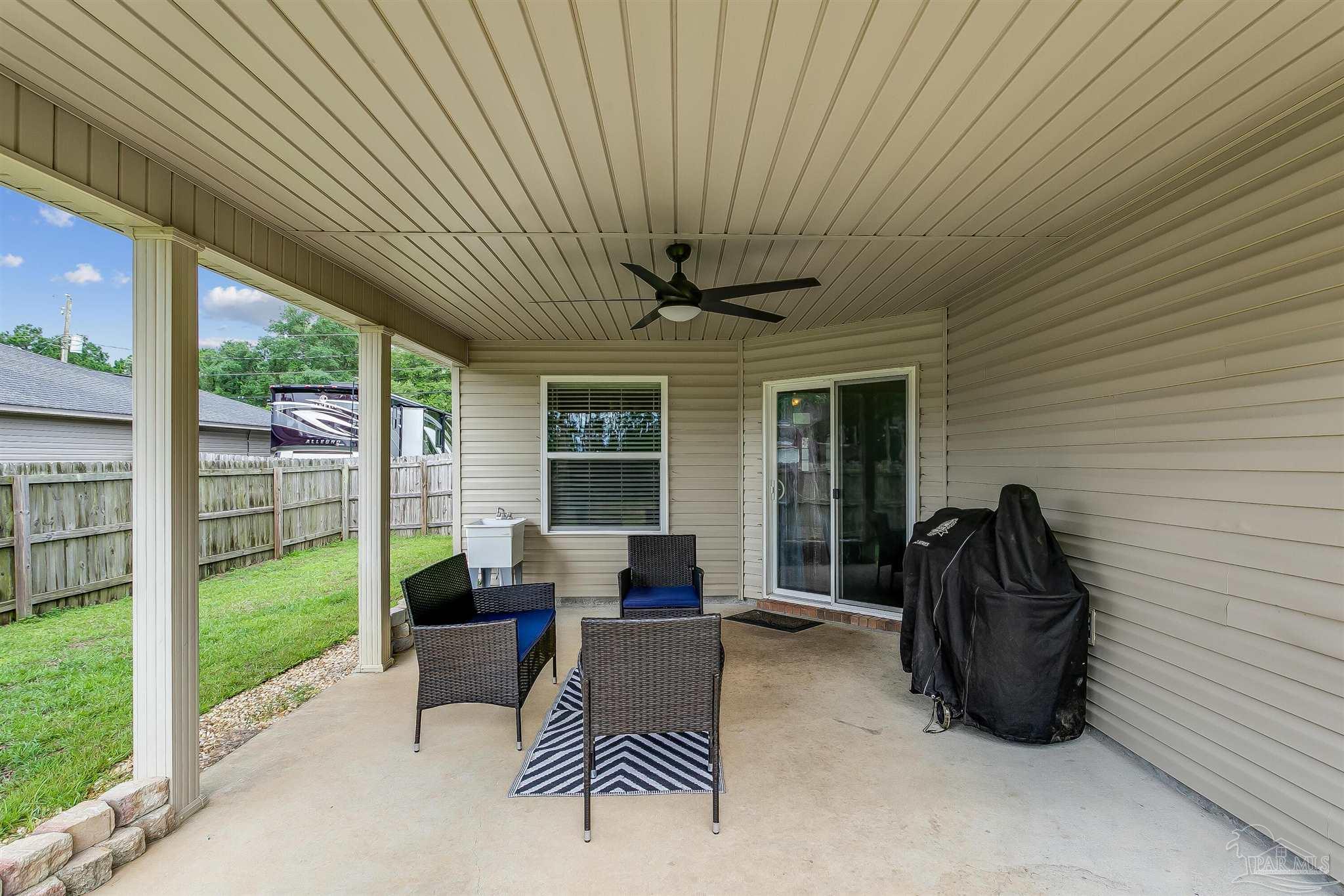 1906 Shannon Road Navarre, FL 32566 - Photo 4 of 43 Gallery Image 4
