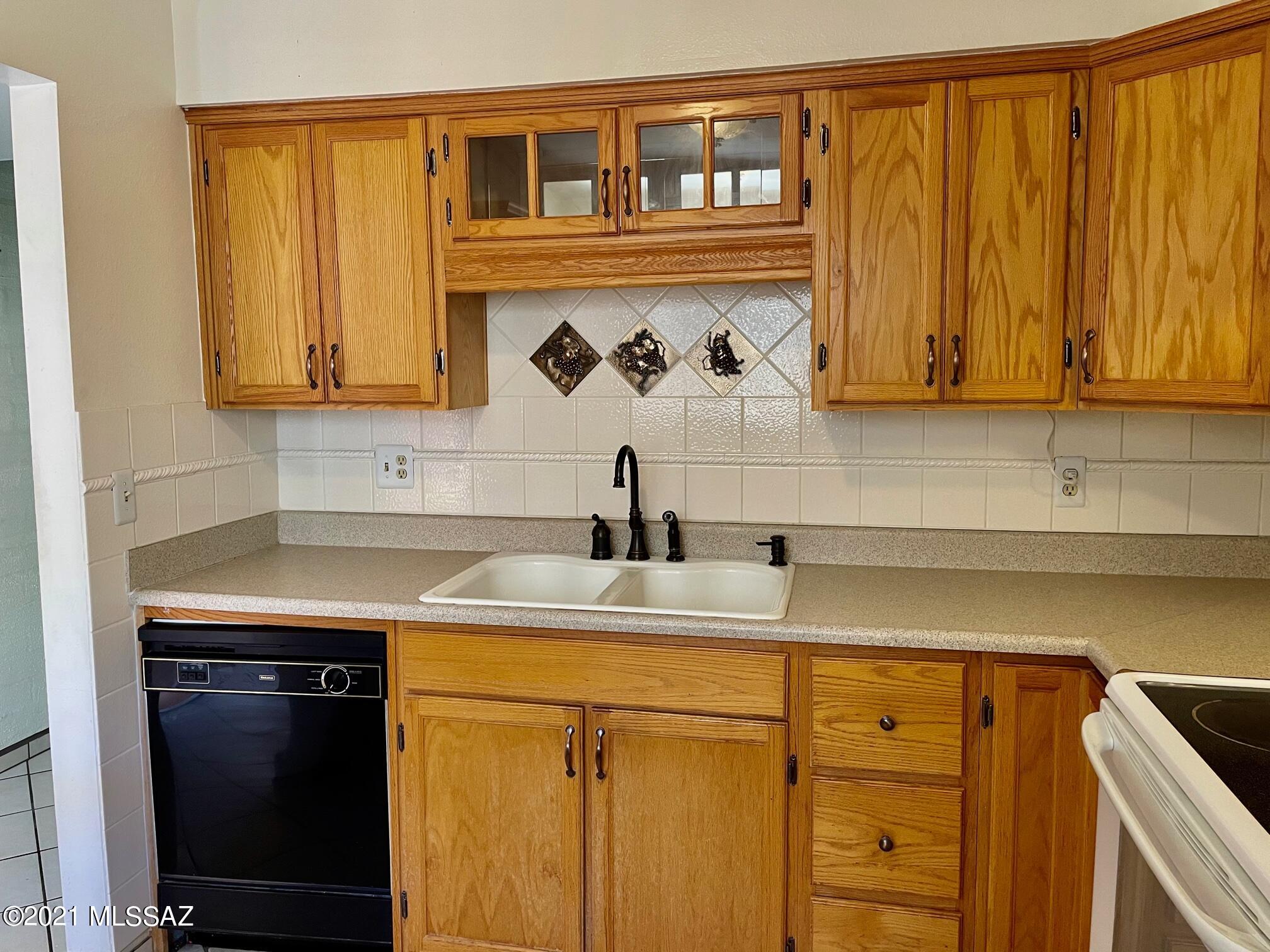 1341 East Fort Lowell Road, Unit 1341M Tucson, AZ 85719 - Photo 3 of 19