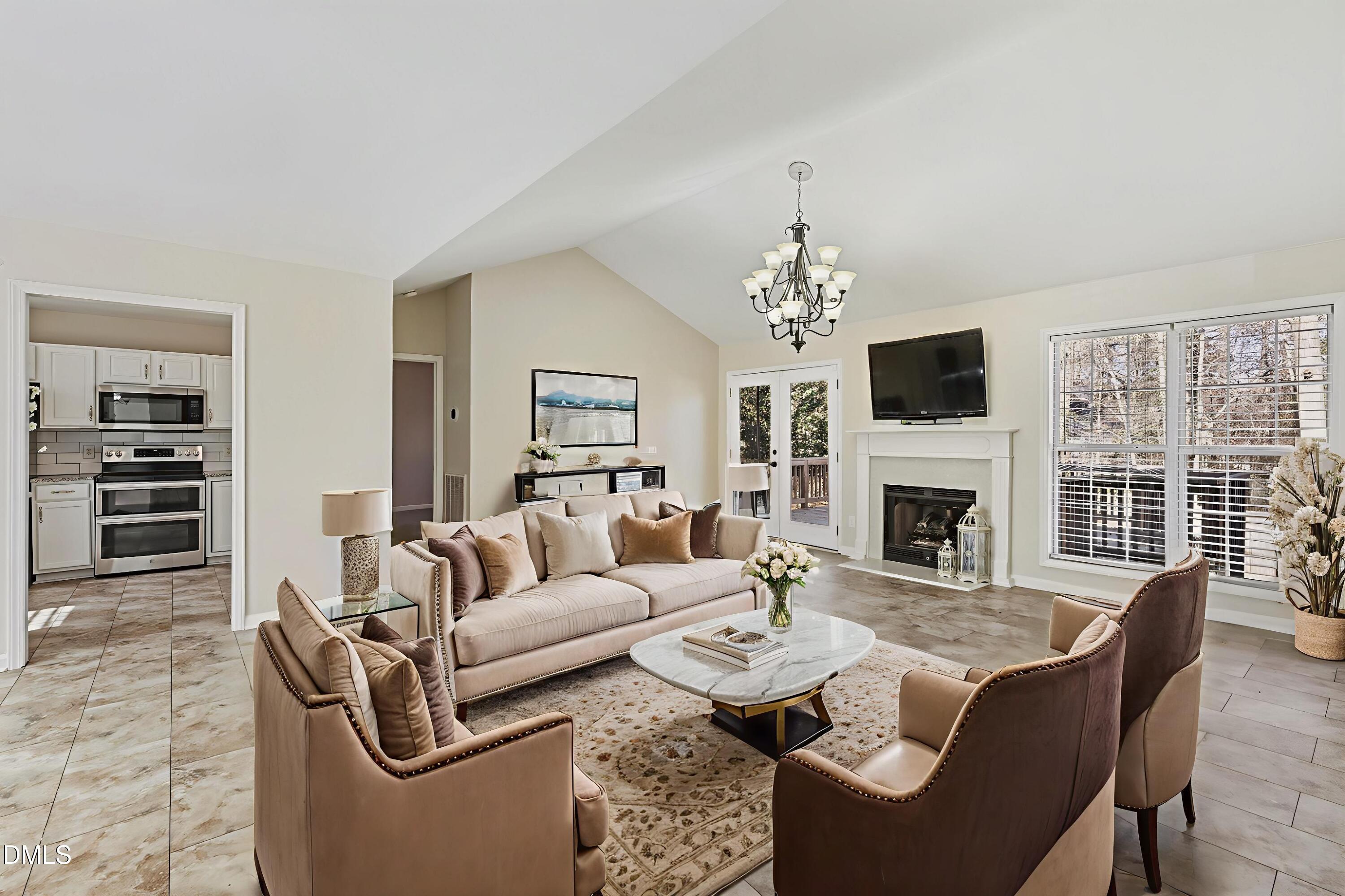 1808 Betry Place Raleigh, NC 27603 - Photo 5 of 36 005 - Living Room - Luxury - 7