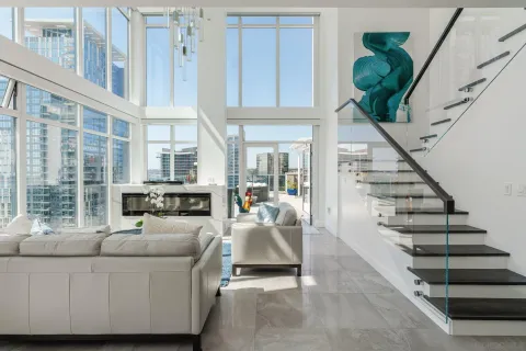 $2,495,000 | 1240 India Street, Unit 1910, San Diego, CA 92101