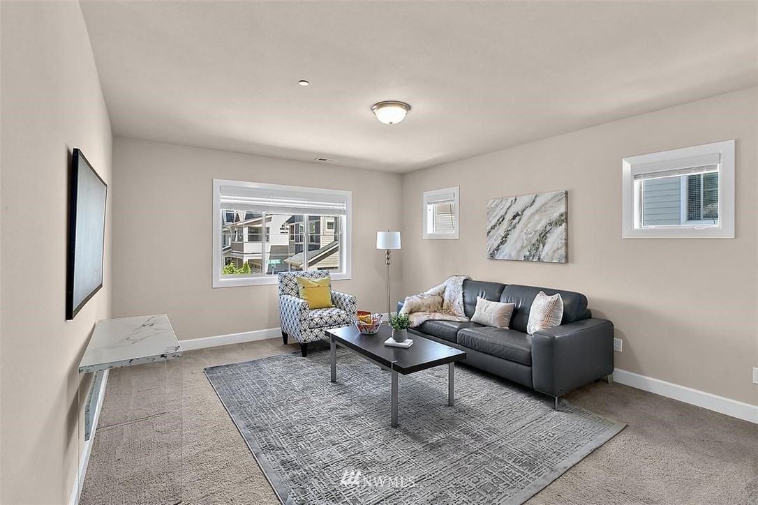 9402 Northeast 200th Street Bothell, WA 98011 - Photo 20 of 40