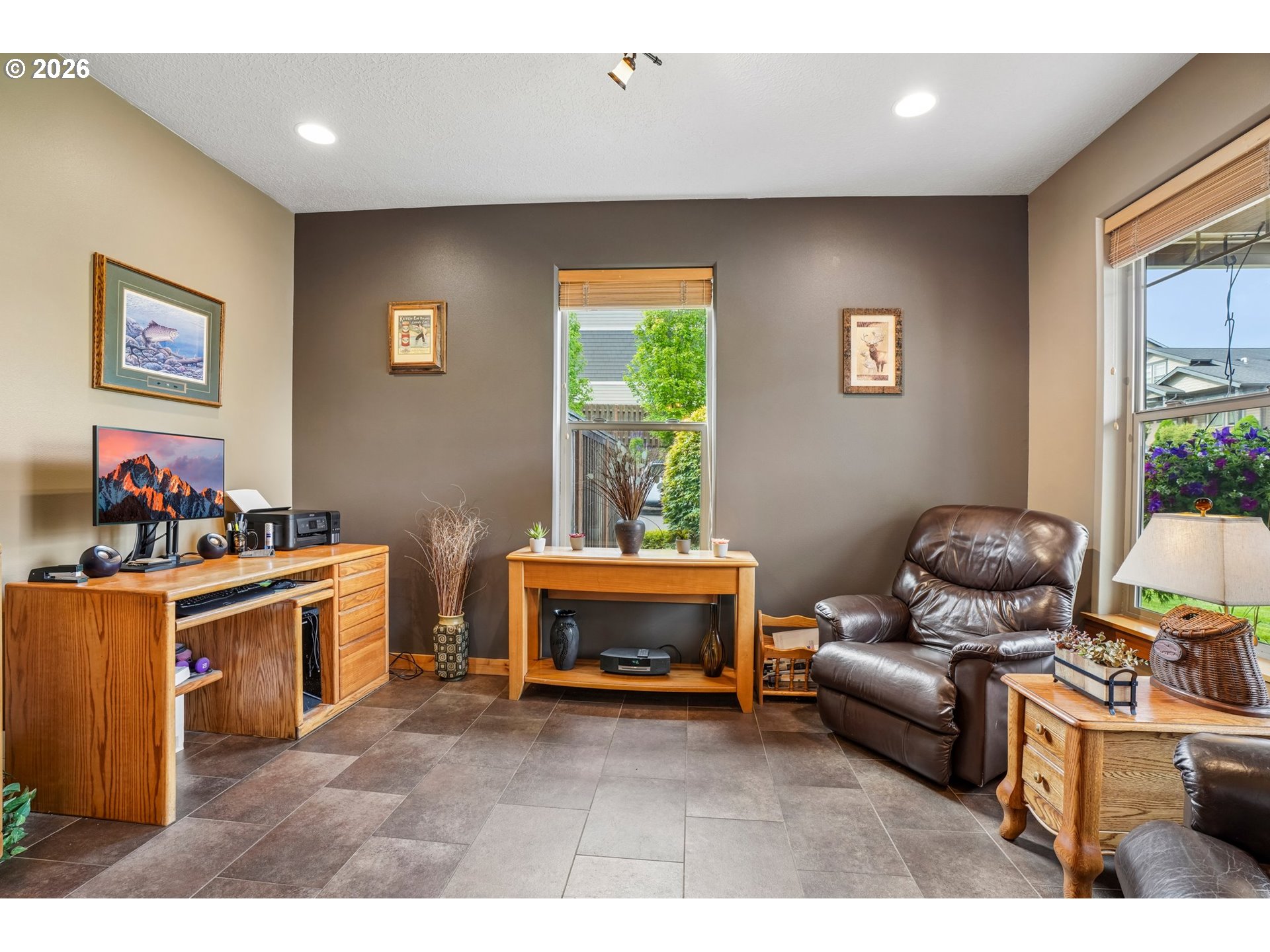 286 Southeast Condor Drive Gresham, OR 97080 - Photo 35 of 48