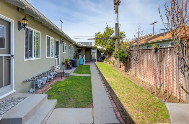 $2,450 | 24359 Pennsylvania Avenue, Lomita, CA 90717