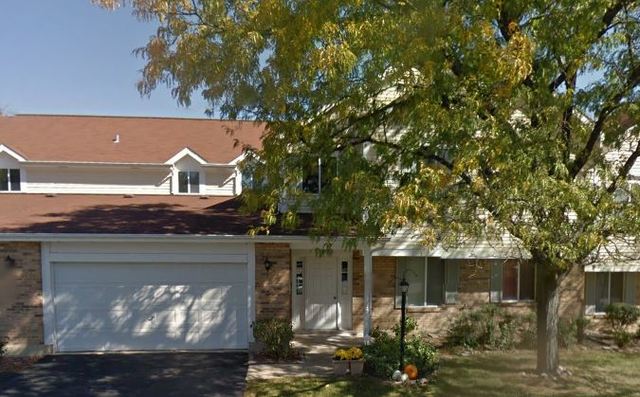 352 Springlake Lane, Unit A Aurora, IL 60504 - Photo 2 of 20