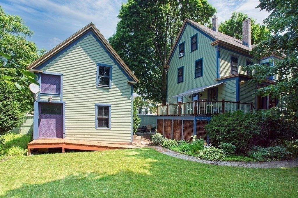 138 Walnut Street Clinton, MA 01510 - Photo 32 of 42 a front view of house with yard and green space