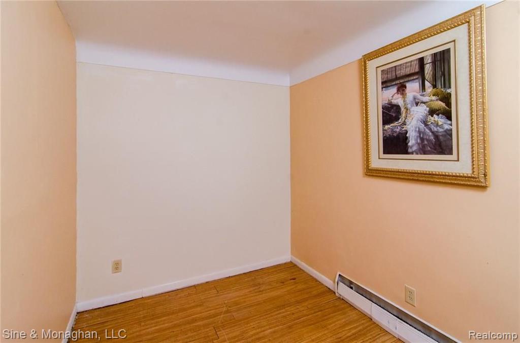2909 East Wattles Road Troy, MI 48085 - Photo 14 of 28