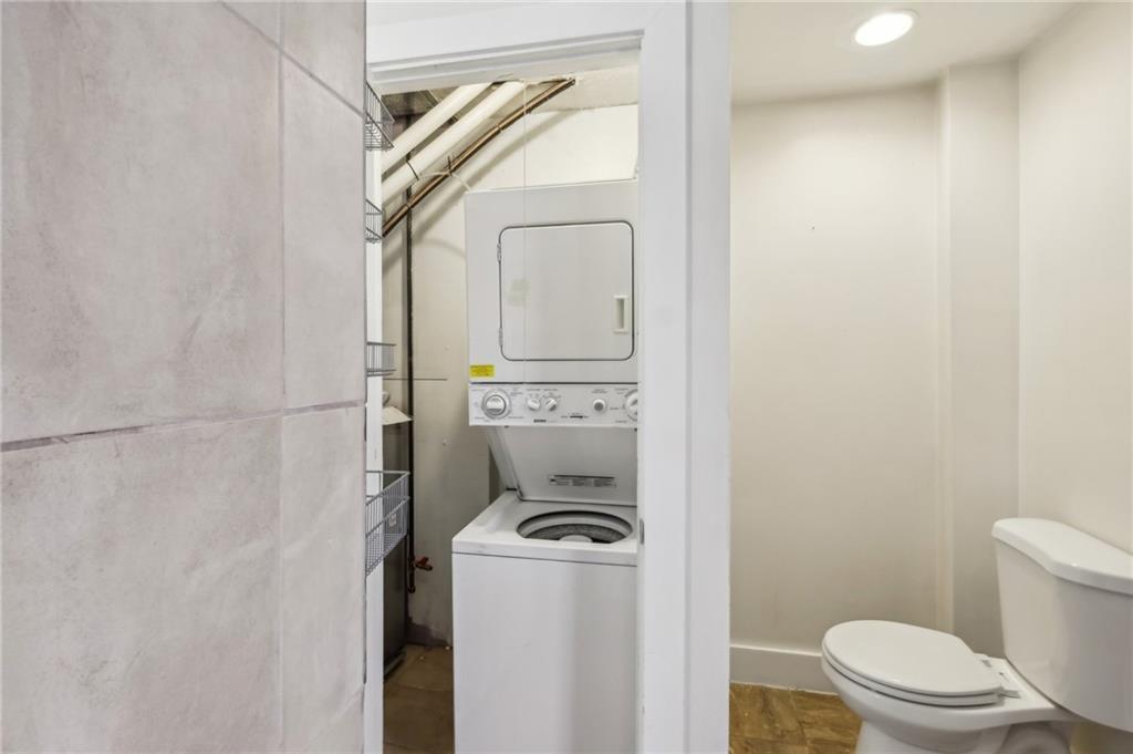 176 Lodi Way Pittsburgh, PA 15201 - Photo 12 of 28 a bathroom with a toilet and a shower