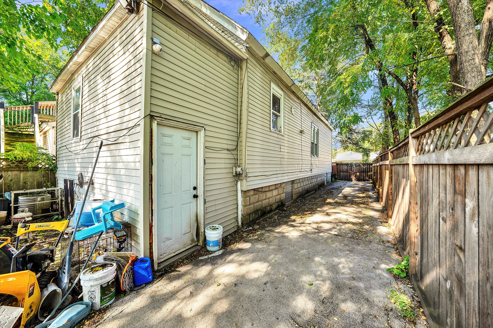 331 West 107th Street Chicago, IL 60628 - Photo 20 of 28 a view of a back yard of the house