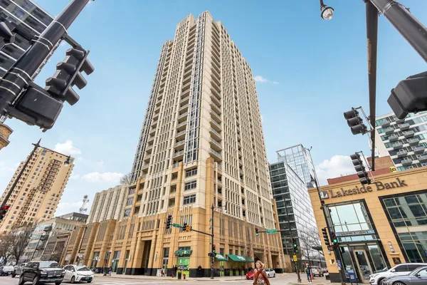 $2,350 | 1400 South Michigan Avenue, Unit 2507, Chicago, IL 60605