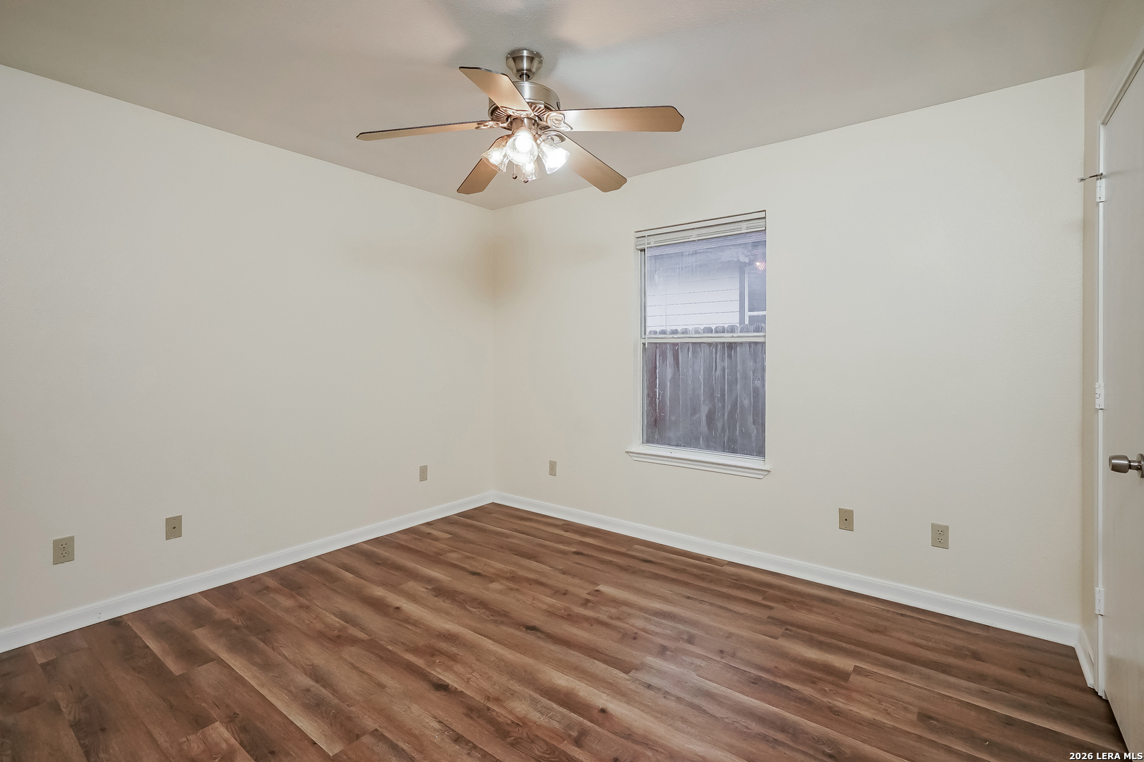 113 Ocotillo Jourdanton, TX 78026 - Photo 8 of 15