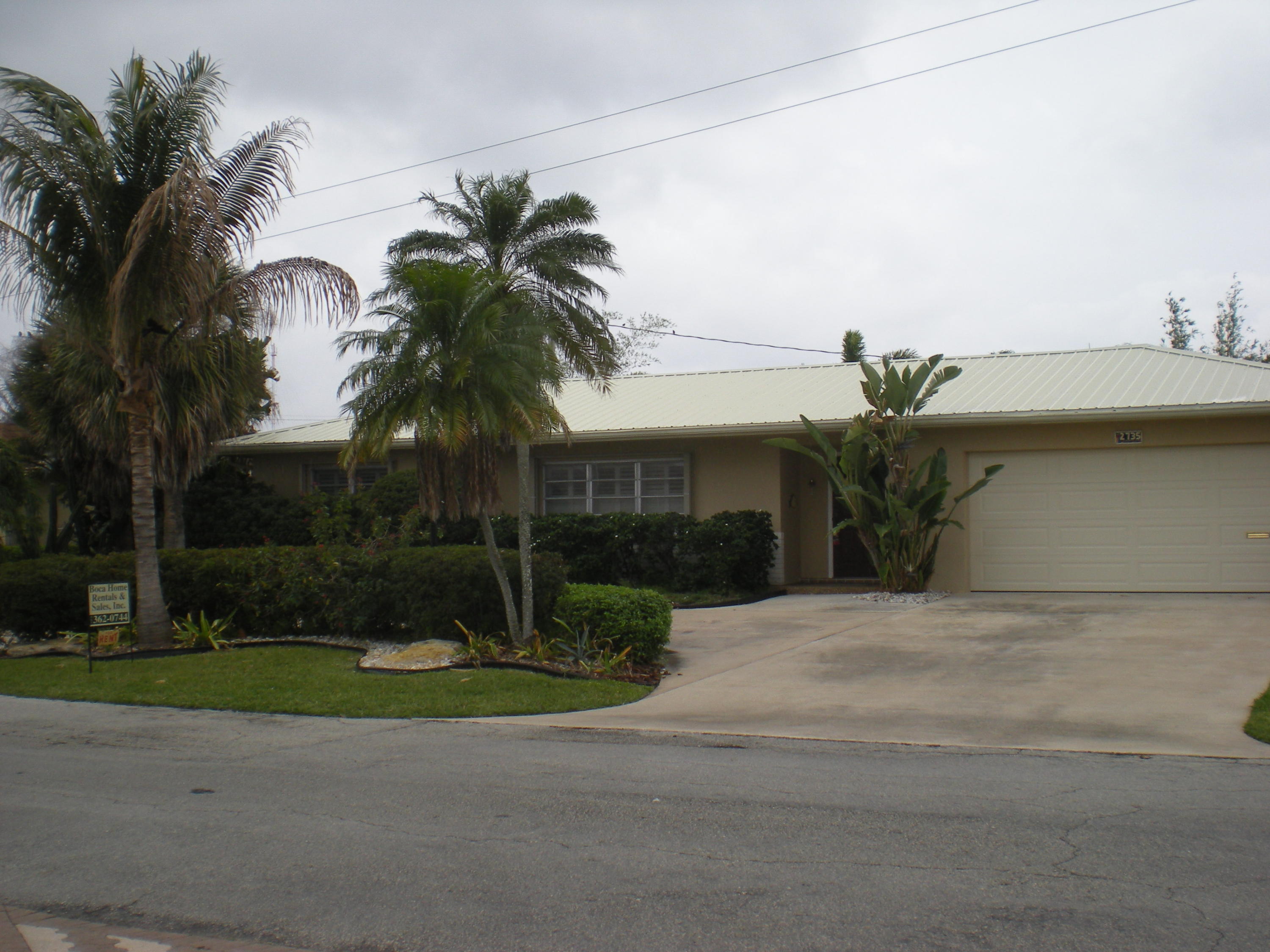 2735 Northeast 4th Way Boca Raton, FL 33431 - Photo 1 of 9 Boca Woods 2735 NE 4th Way 002