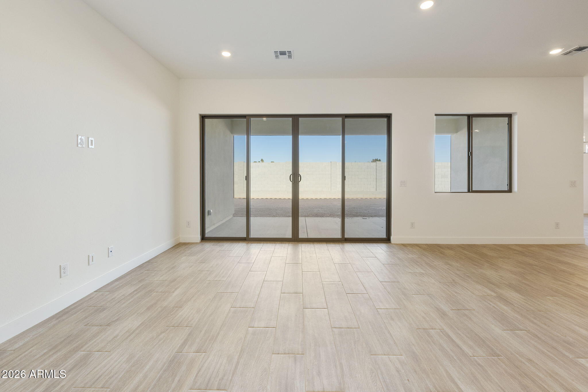 5129 West Coplen Farms Road Laveen, AZ 85339 - Photo 19 of 87 GREAT ROOM