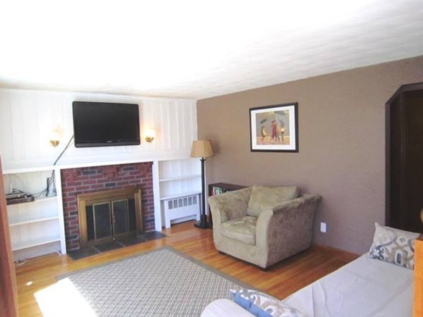 17 Youngs Road Dedham, MA 02026 - Photo 12 of 24 Gallery Image 12