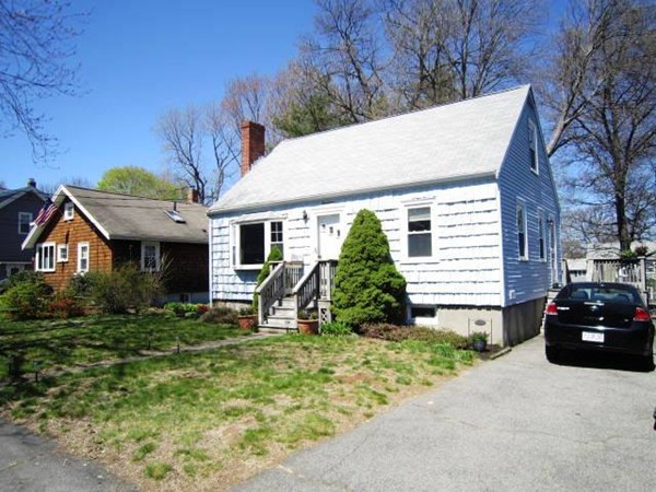 17 Youngs Road Dedham, MA 02026 - Photo 19 of 24 Gallery Image 19