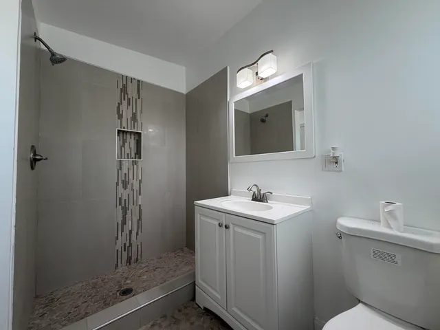 $3,000 | 12811 Catalpa Avenue, Desert Hot Springs, CA 92240