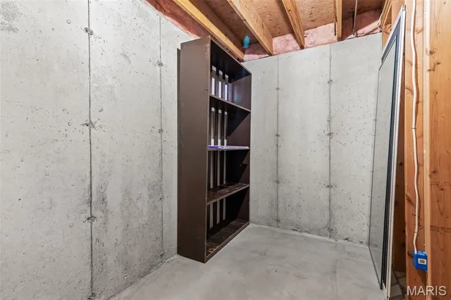 $359,000 | 24 Adventura Drive, Festus, MO 63028