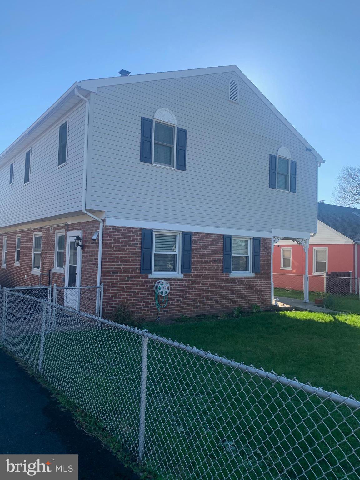 9223 Annapolis Road Philadelphia, PA 19114 - Photo 1 of 26 Gallery Image 1