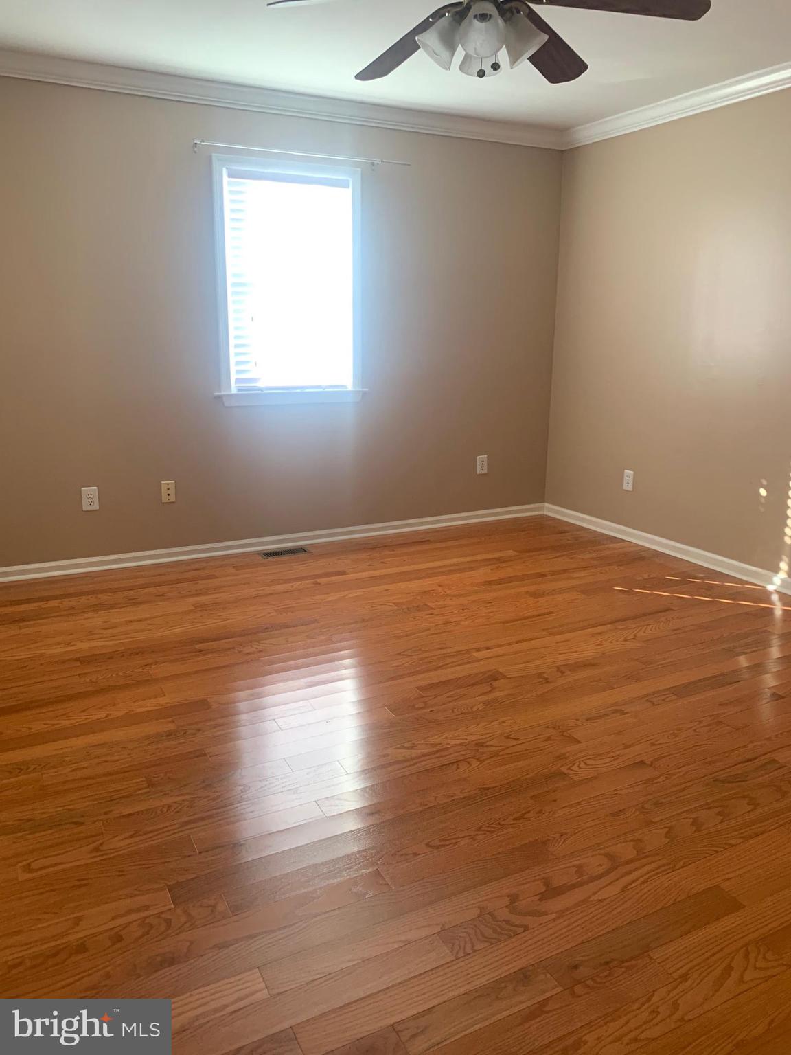 9223 Annapolis Road Philadelphia, PA 19114 - Photo 12 of 26 Gallery Image 12