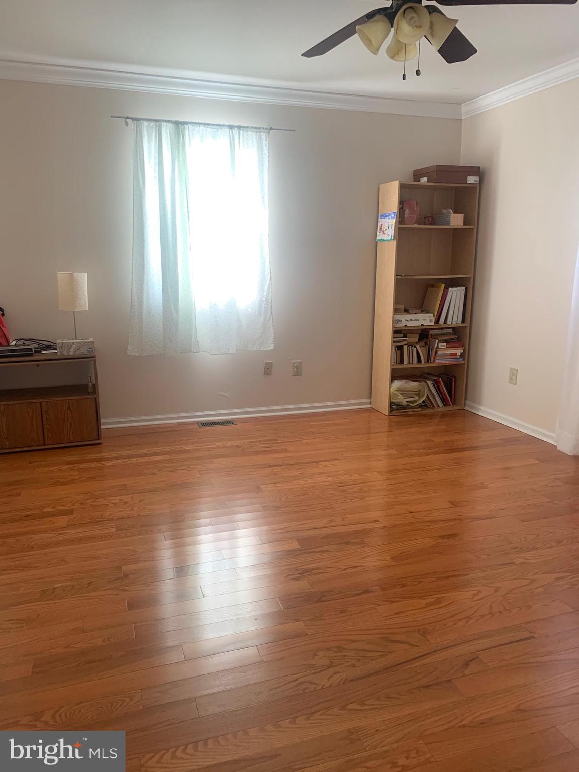 9223 Annapolis Road Philadelphia, PA 19114 - Photo 16 of 26 Gallery Image 16