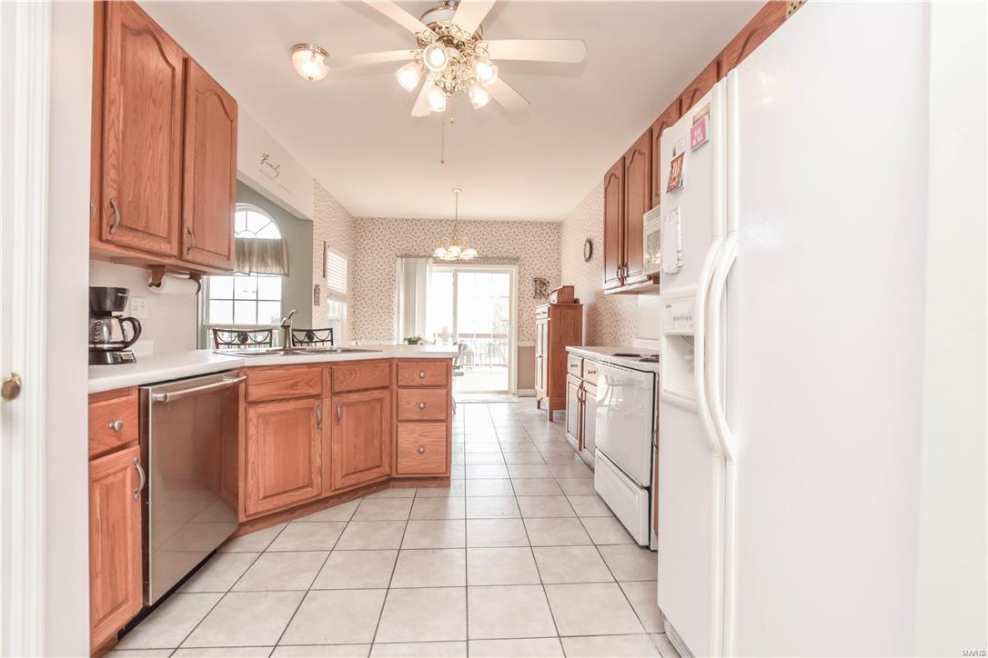 1218 Raintree Pass O'Fallon, MO 63366 - Photo 14 of 34