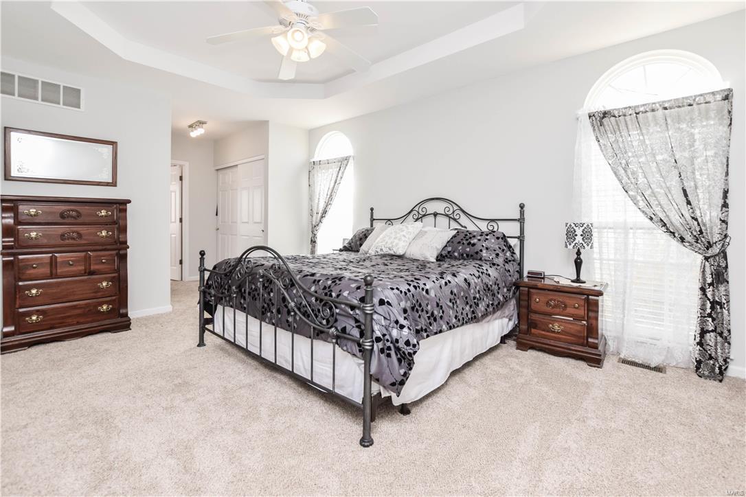 1218 Raintree Pass O'Fallon, MO 63366 - Photo 15 of 34