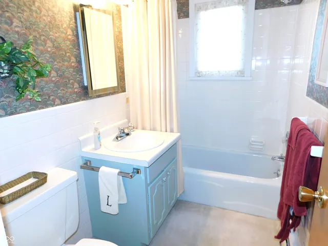 $299,000 | 1003 North East Street, Greensburg, IN 47240