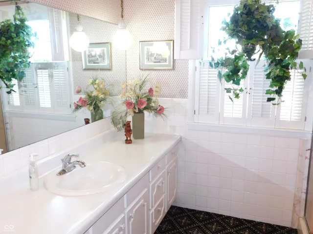 $299,000 | 1003 North East Street, Greensburg, IN 47240