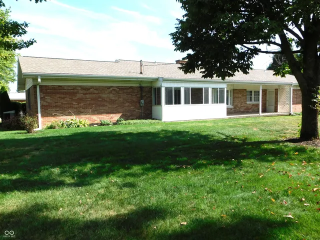 $299,000 | 1003 North East Street, Greensburg, IN 47240