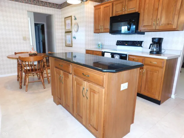 $299,000 | 1003 North East Street, Greensburg, IN 47240