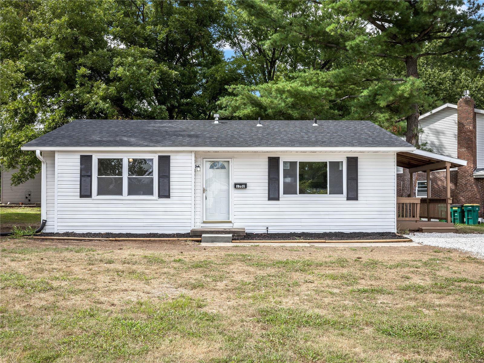 1102 West Madison Dr  