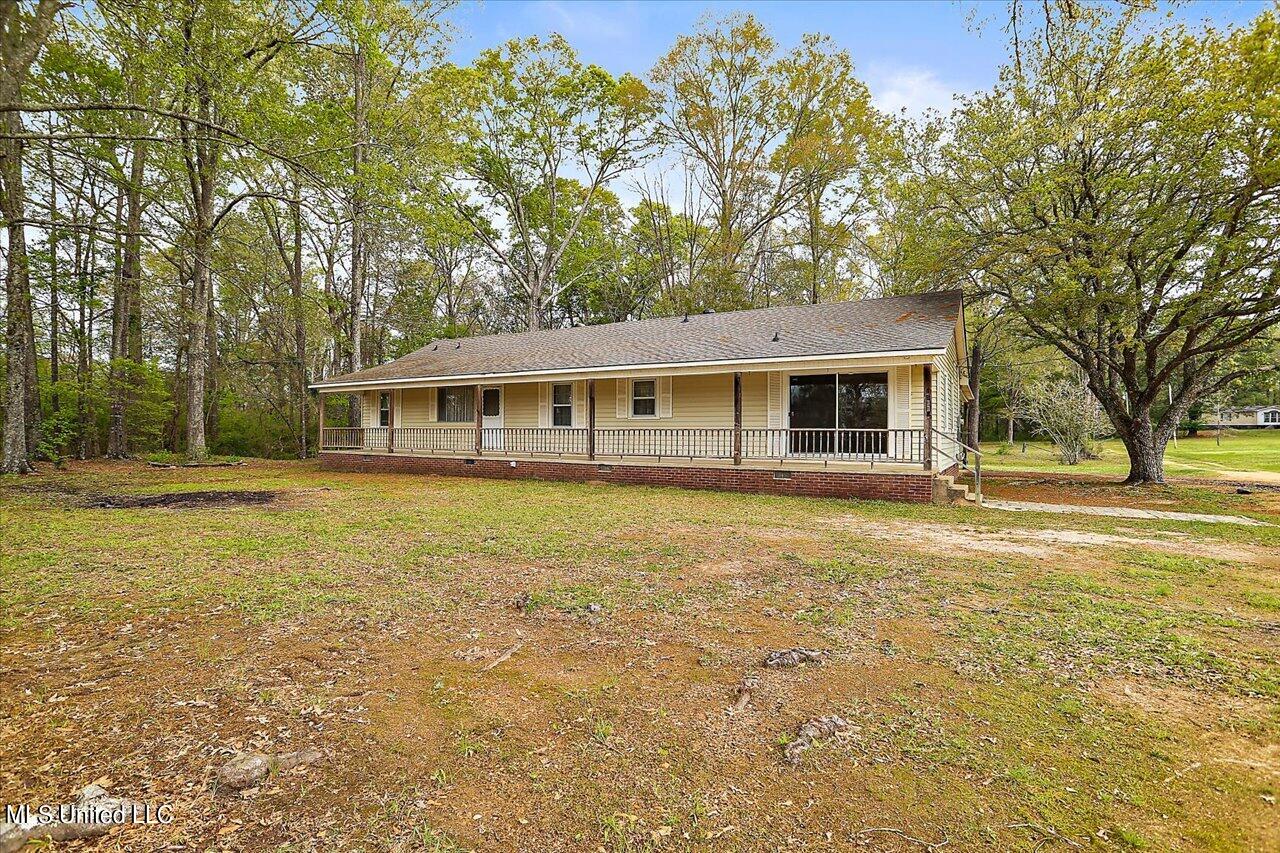 6808 South Siwell Road Byram, MS 39272 - Photo 3 of 32 03-6808 S Siwell Rd