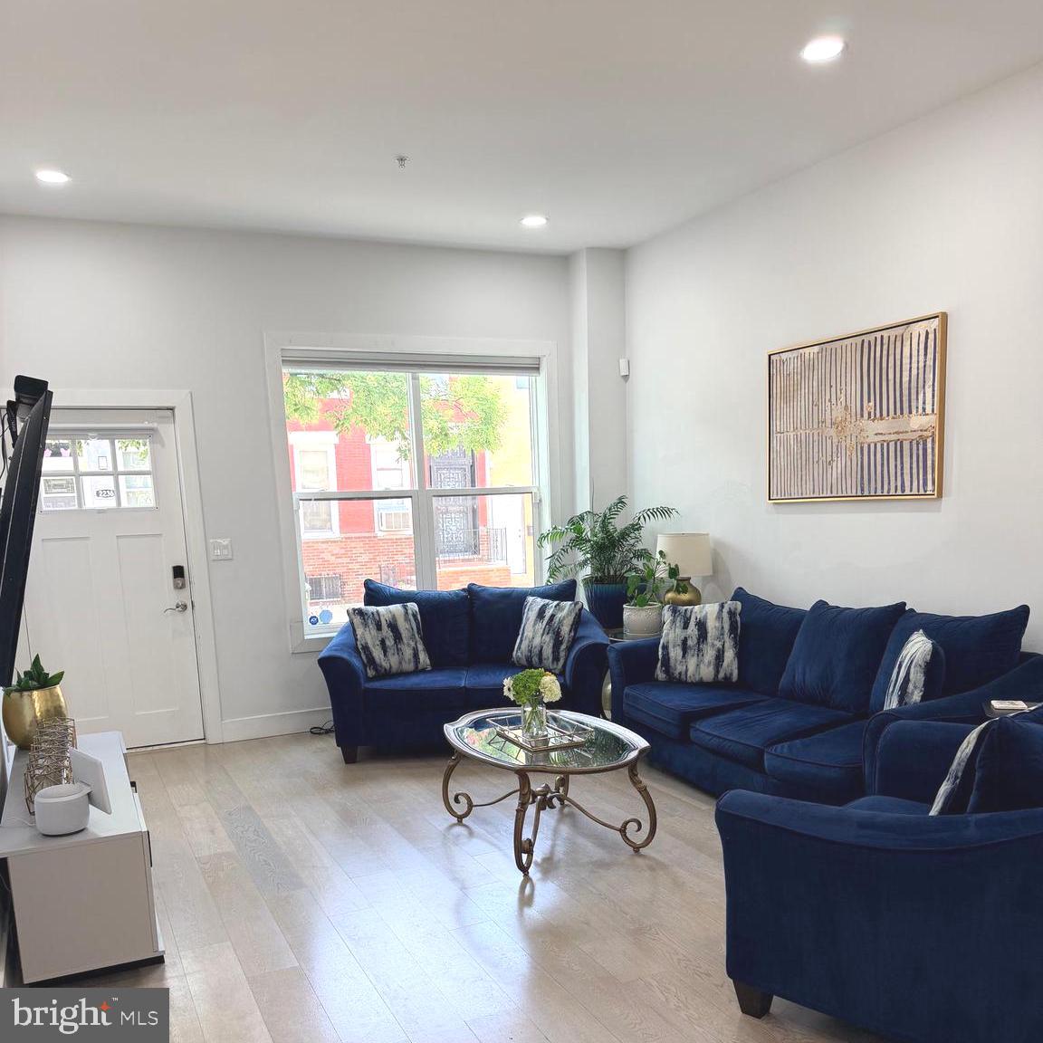 2239 Tasker Street Philadelphia, PA 19145 - Photo 5 of 66