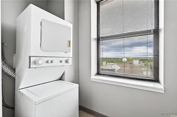 $270,000 | Undisclosed Address, Niagara Falls, NY 14303