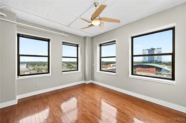 $290,000 | Undisclosed Address, Niagara Falls, NY 14303