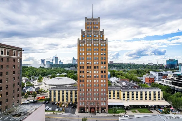 $270,000 | Undisclosed Address, Niagara Falls, NY 14303