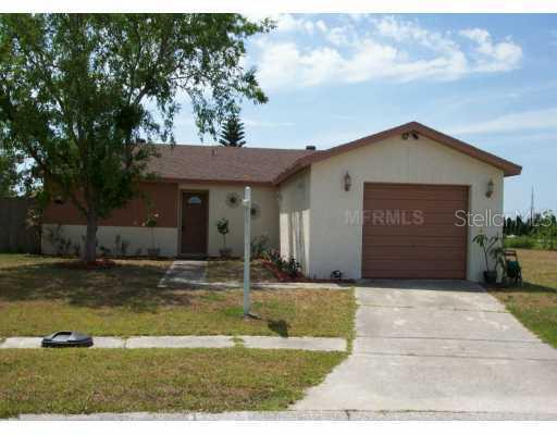 1027 Pine Ridge Circle Brandon, FL 33511 - Photo 1 of 1 Exterior Front