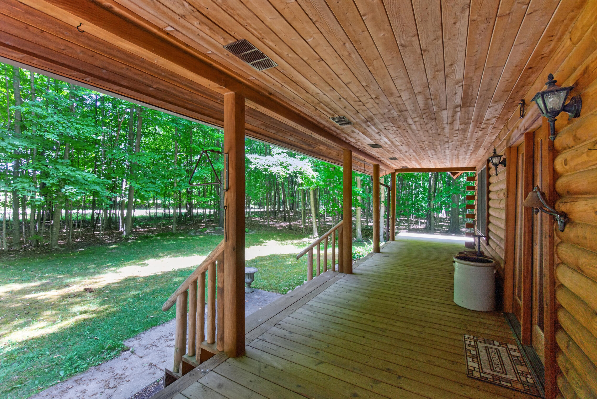 7789 Thorne Road Horton, MI 49246 - Photo 5 of 65 Front Porch