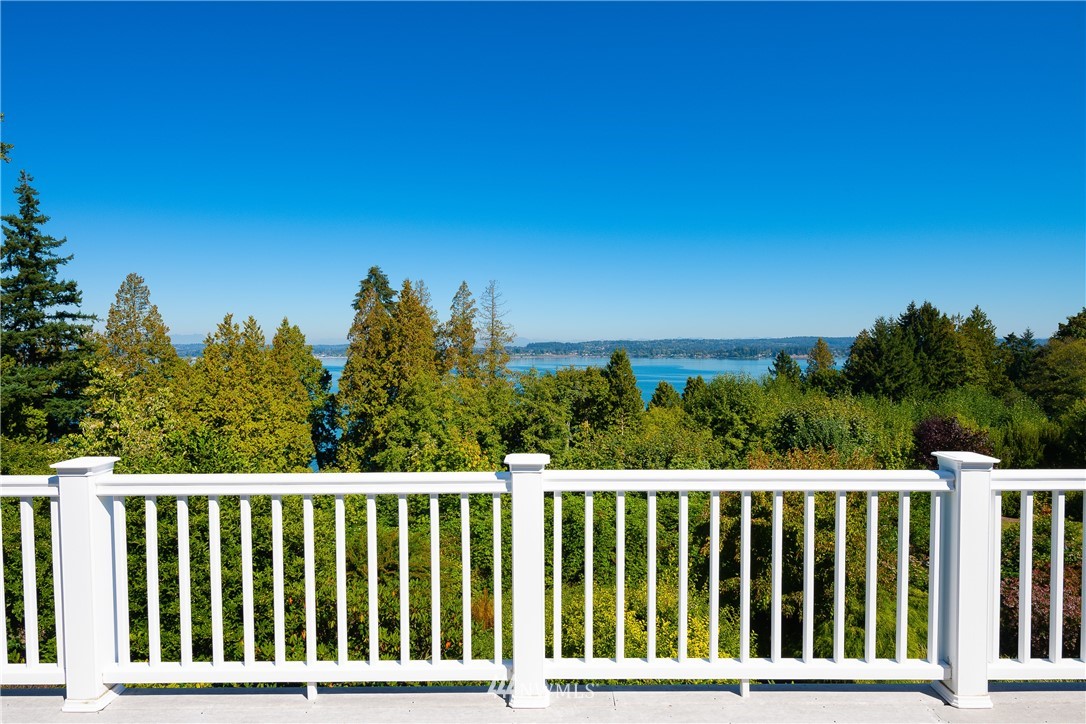 5332 Canvasback Loop Blaine, WA 98230 - Photo 18 of 40 a balcony with wooden floor